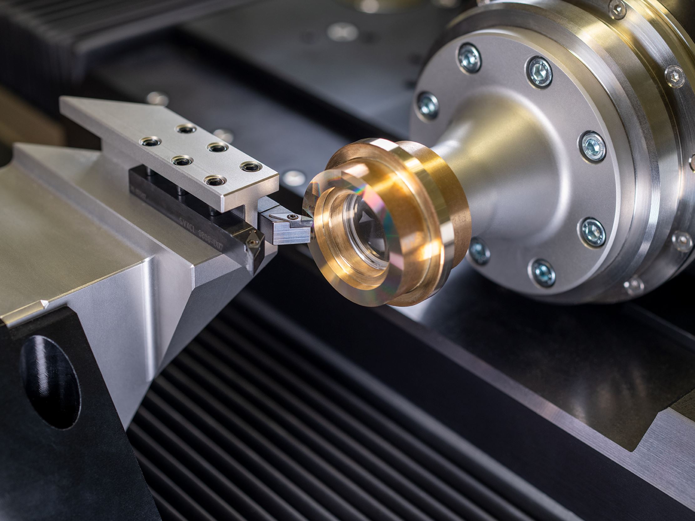 ATS C detail lathe centering mounted lens