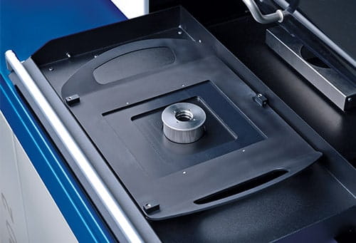 OptiSpheric® IOL PRO 2 model eye on a tray